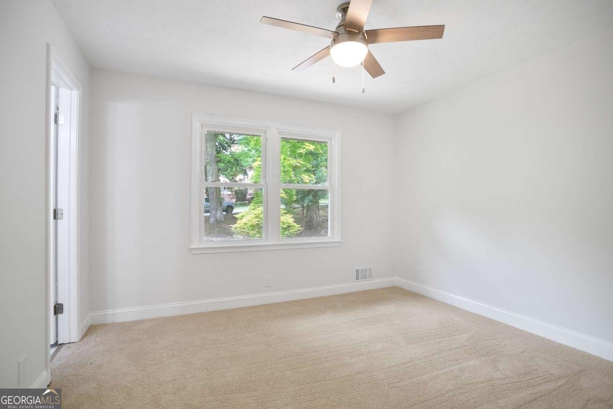 831 SWEET BRIAR Lane Conyers - 17