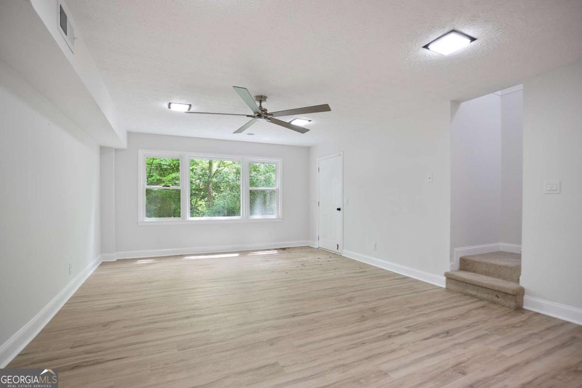 831 SWEET BRIAR Lane Conyers - 20