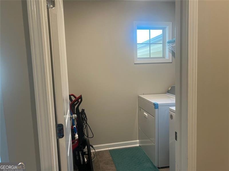243 BEAU Street Lilburn - 17