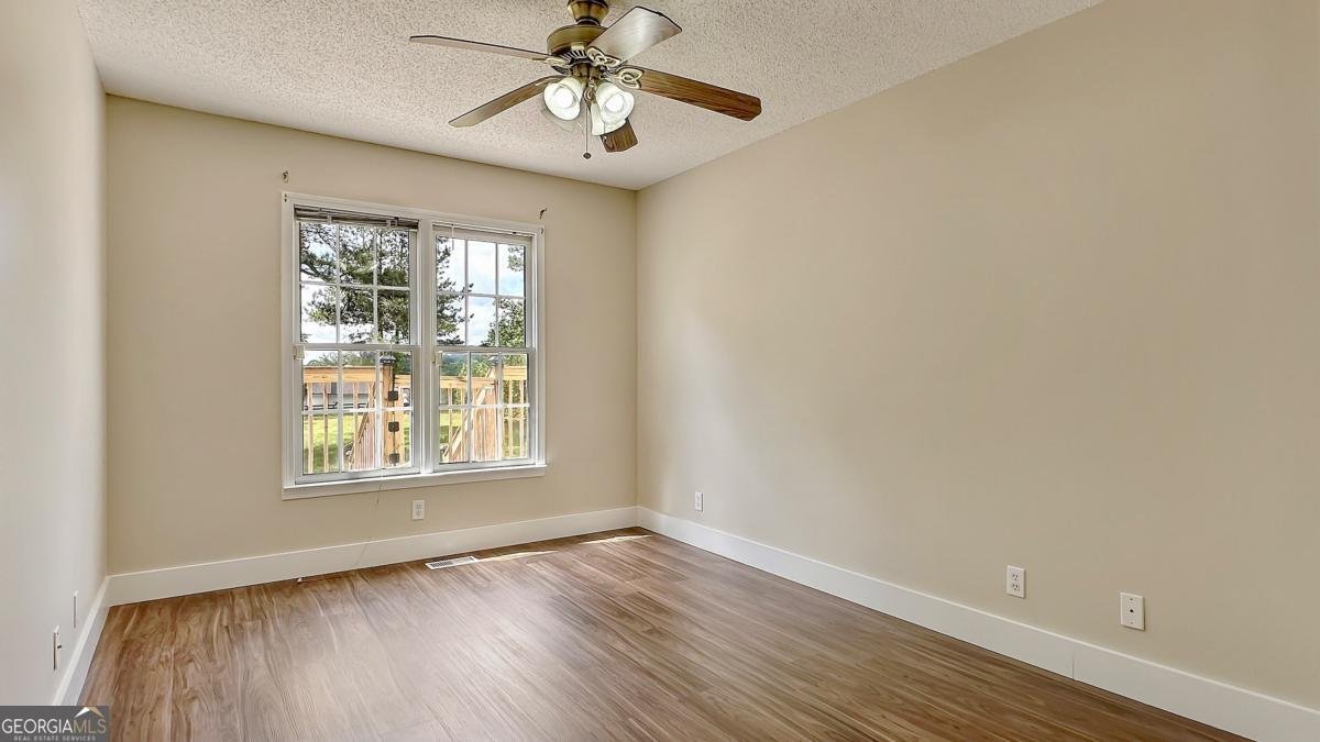 3769 Dews Pond Road Calhoun - 32