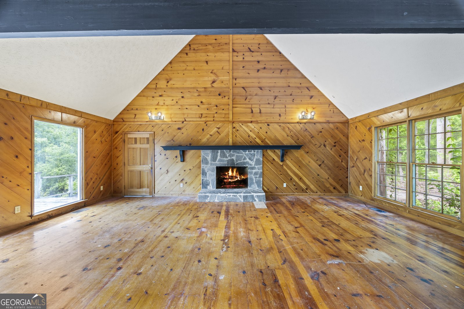 424 Old Indian Trail Road Jefferson - 24