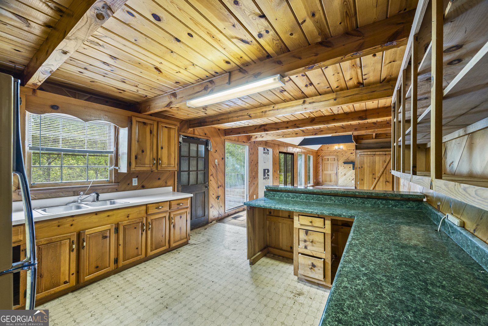 424 Old Indian Trail Road Jefferson - 37