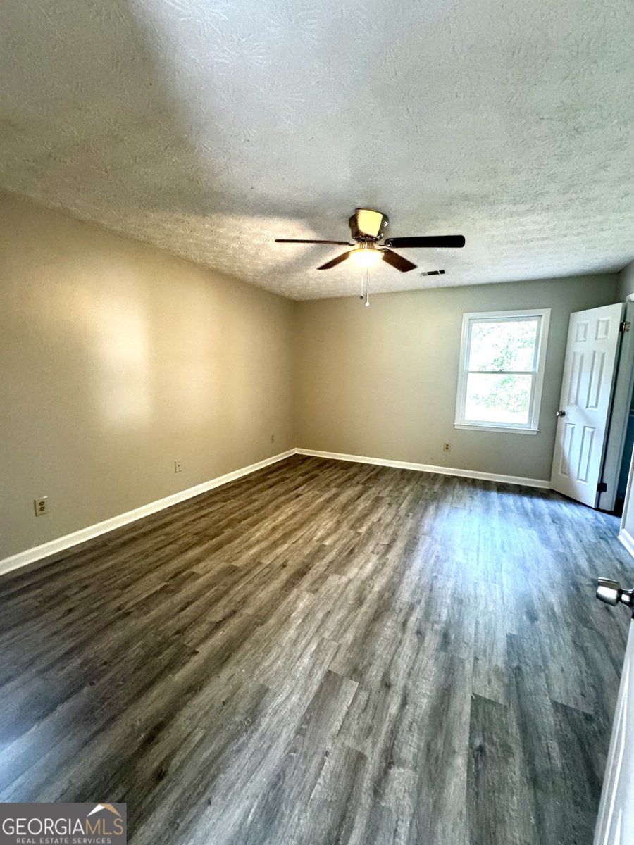 2204 Liberty Lane Conyers - 16