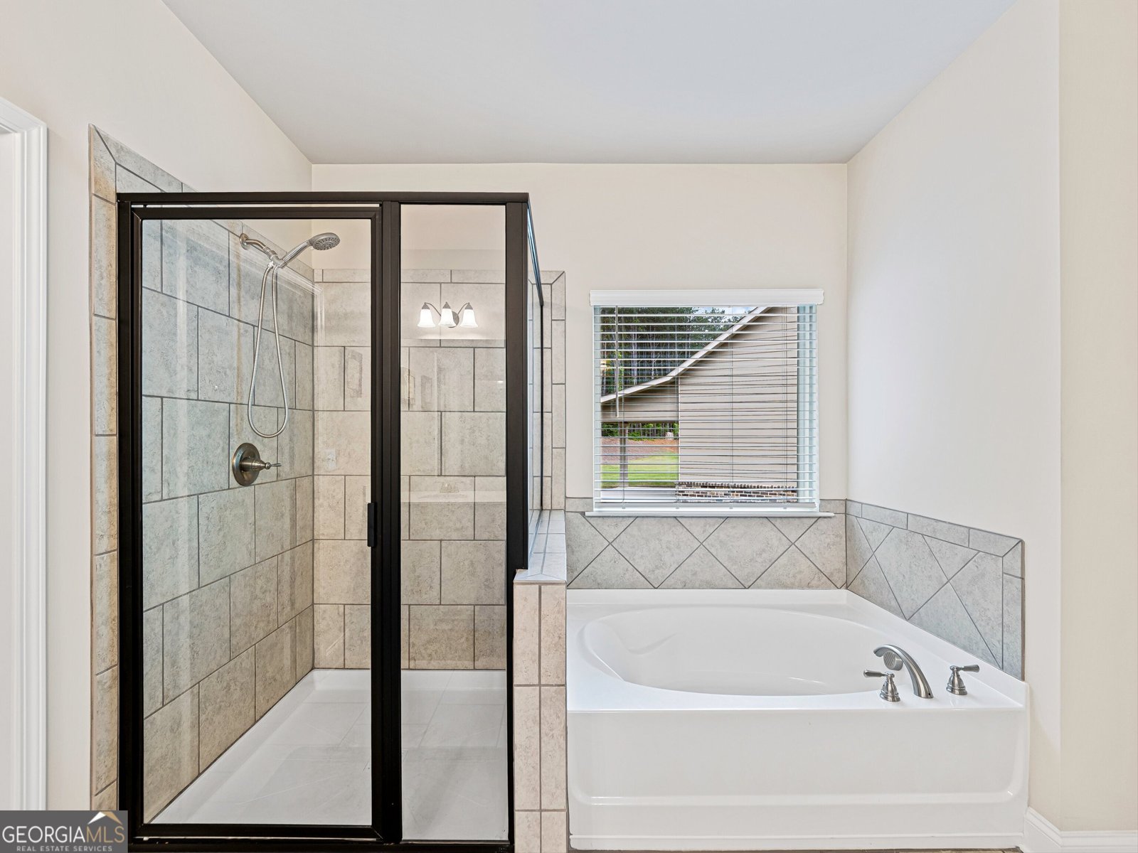 3425 Linstead Court Loganville - 24