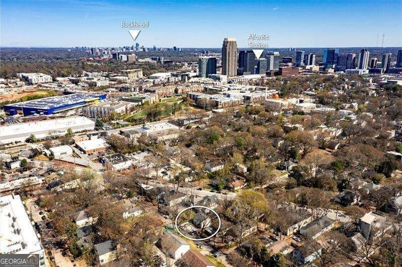 1051 Curran Street Atlanta - 8