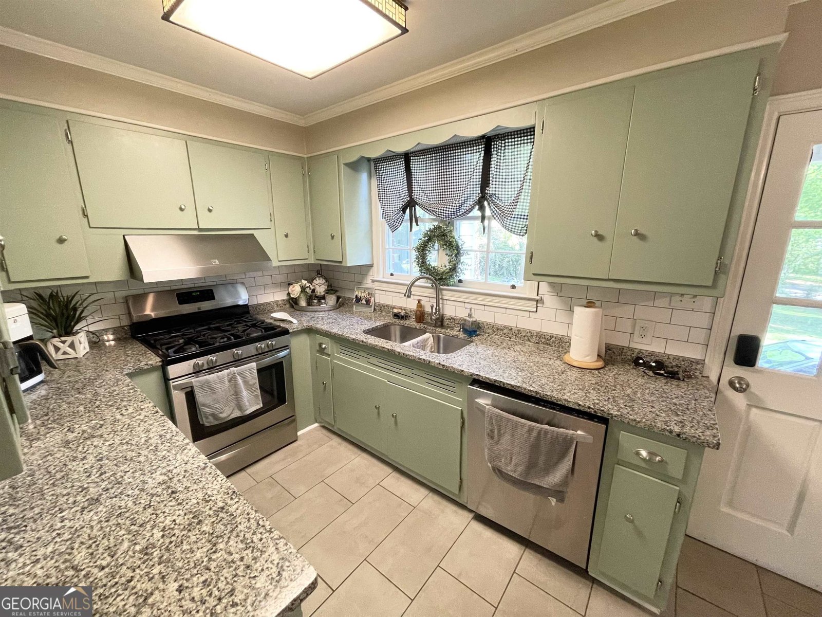 671 Brook Circle Griffin - 18
