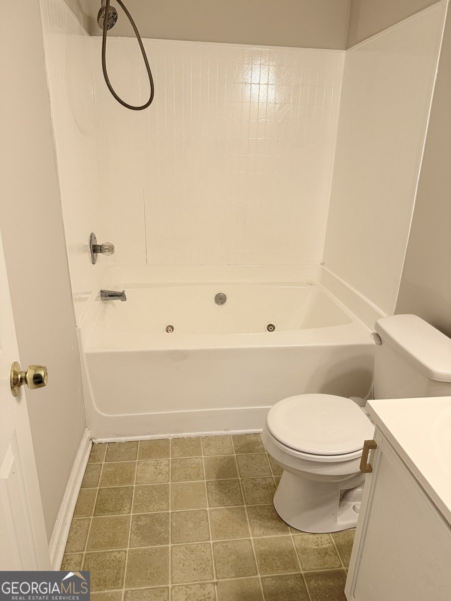 6433 Wellington Chase Court Lithonia - 24