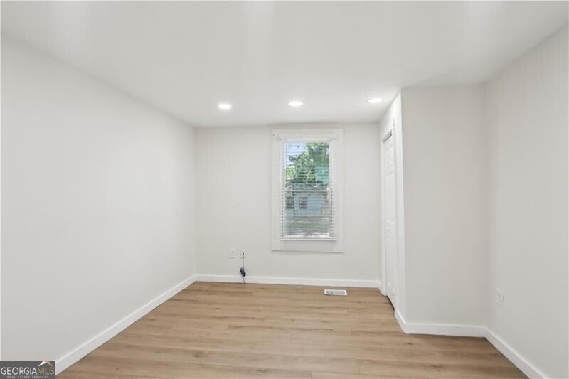 130 South Avenue Marietta - 11