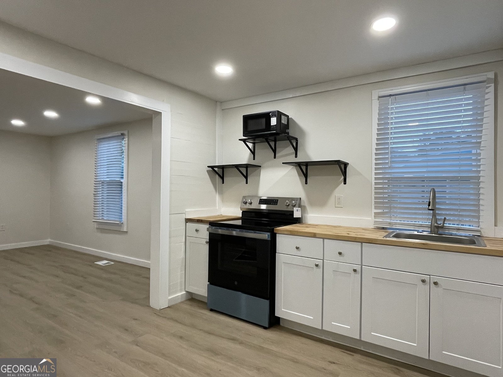130 South Avenue Marietta - 12