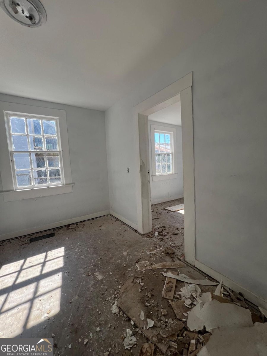 923 Ira Street Atlanta - 5