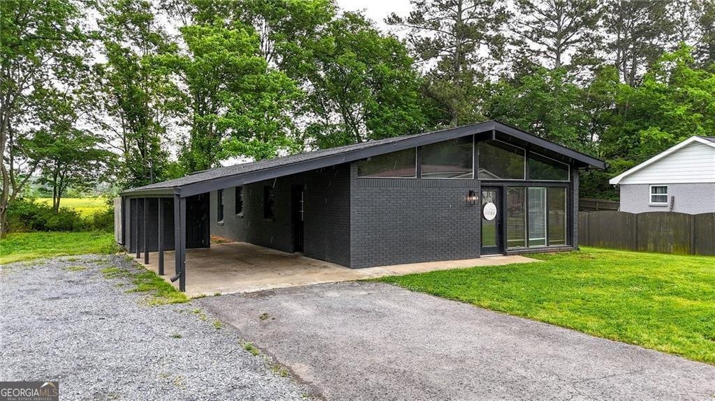 215 Maplewood Drive Calhoun - 2