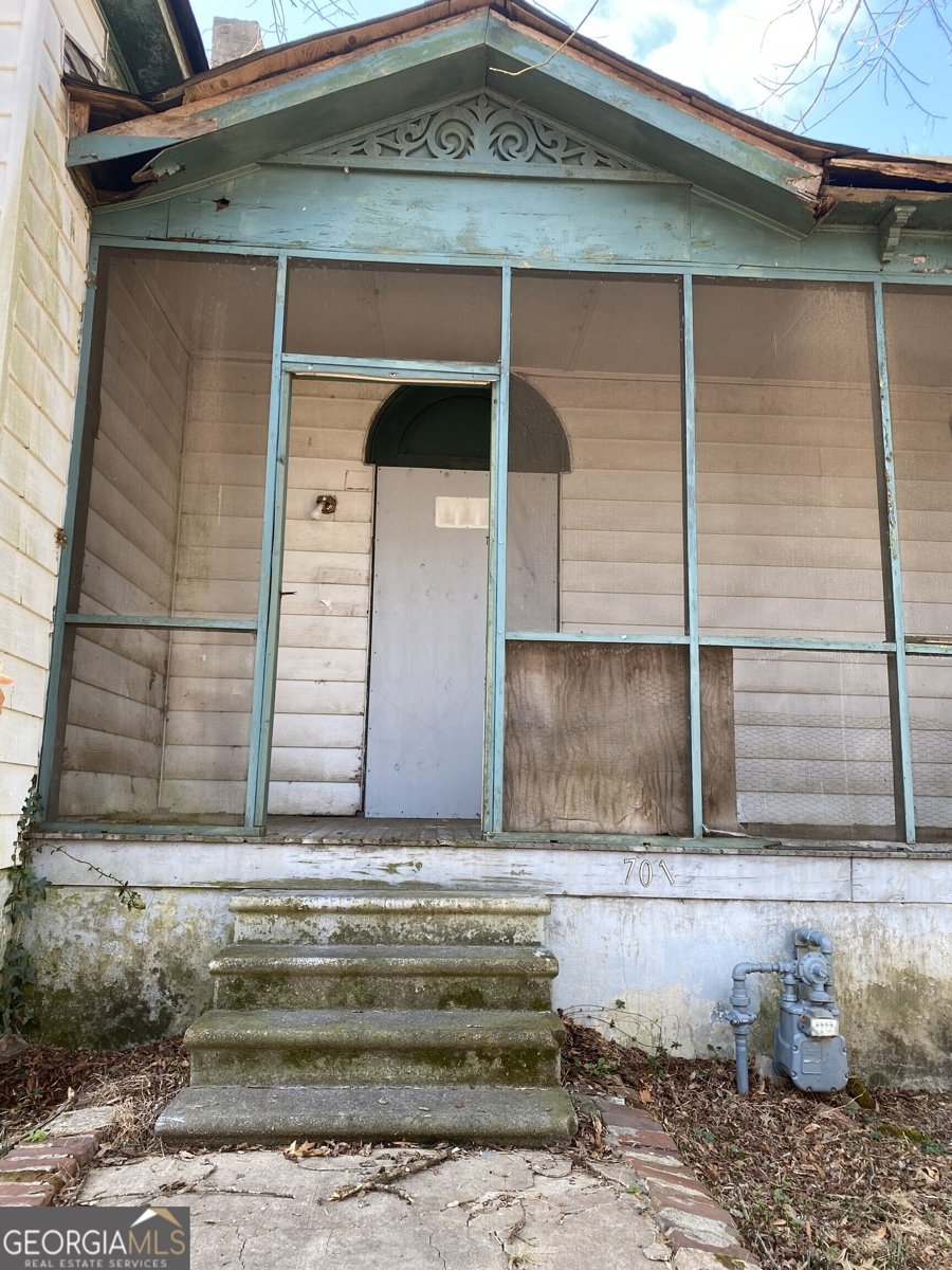 701 Garibaldi Street Atlanta - 3