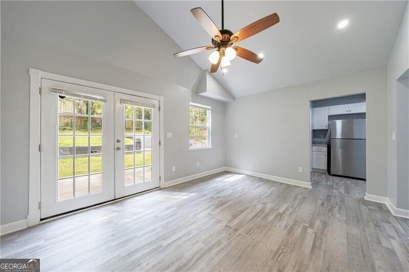 2591 Hood Avenue Atlanta - 10