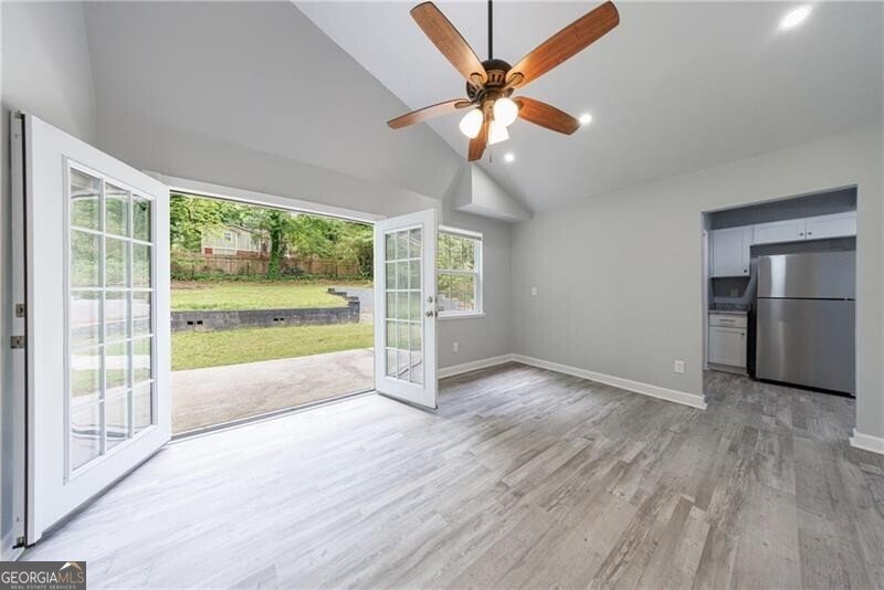 2591 Hood Avenue Atlanta - 11