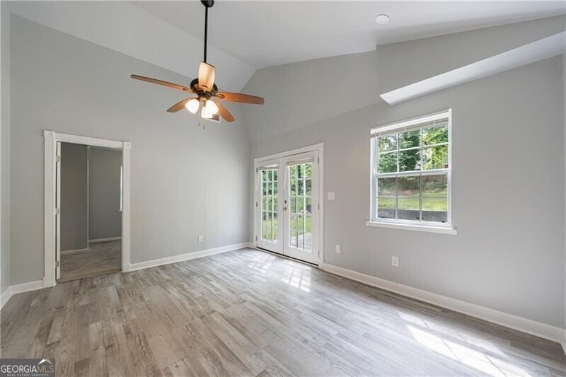 2591 Hood Avenue Atlanta - 24