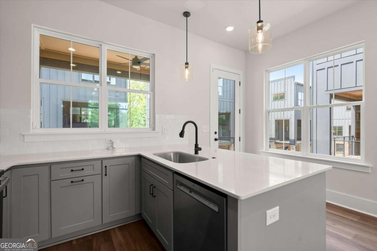 1122 Marietta Street Atlanta - 18