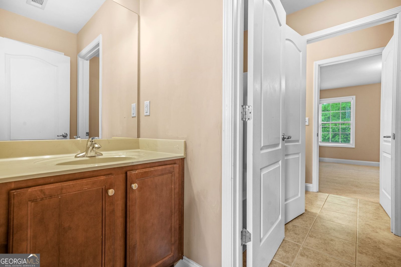 4616 TOWN MANOR Drive Douglasville - 37