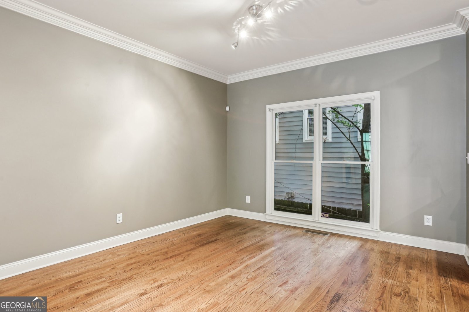 737 St Charles Avenue Atlanta - 11