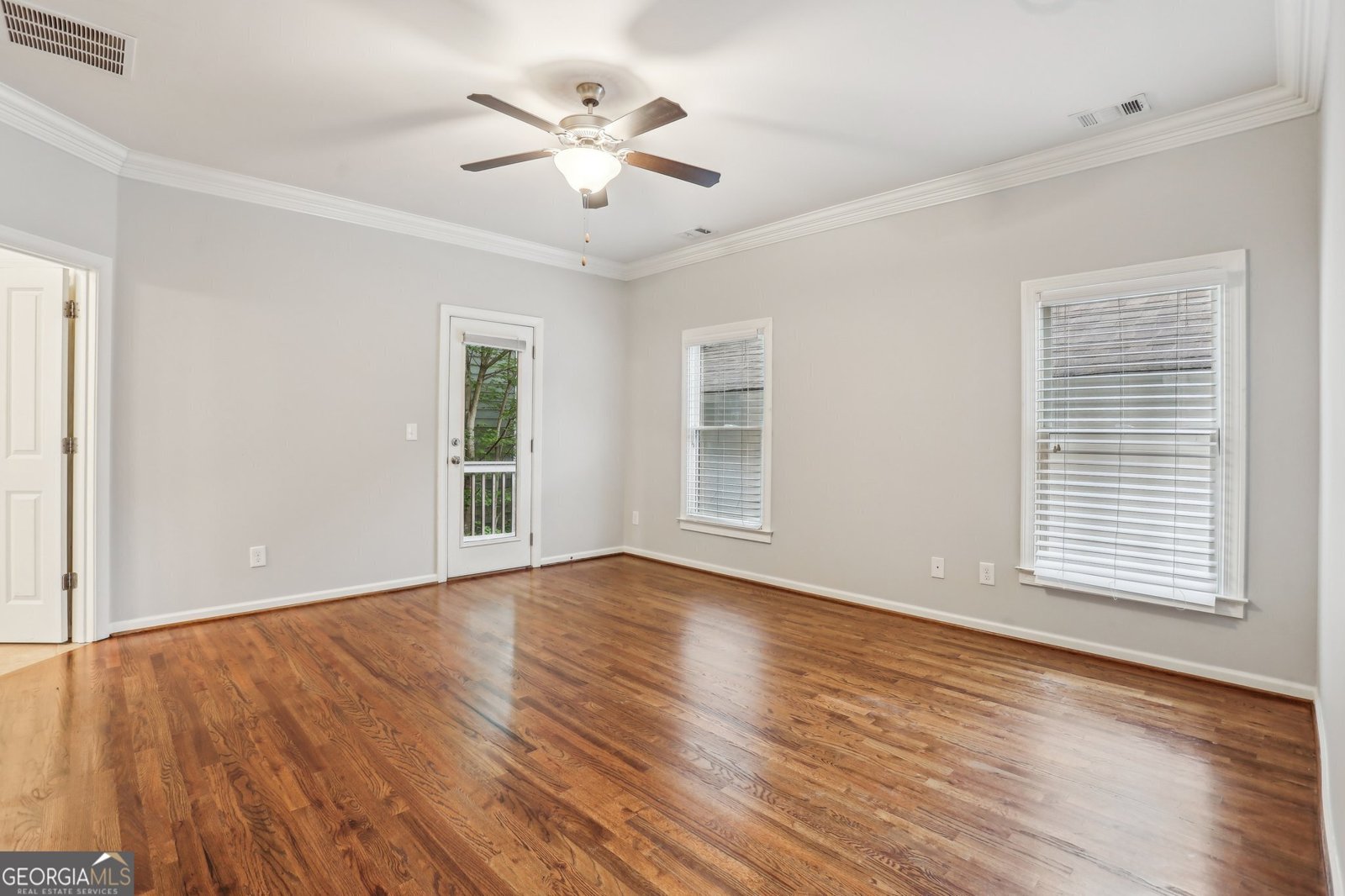 737 St Charles Avenue Atlanta - 23