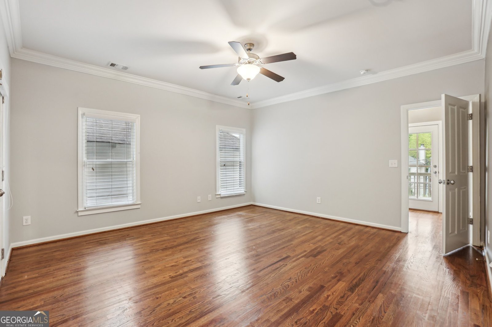 737 St Charles Avenue Atlanta - 24
