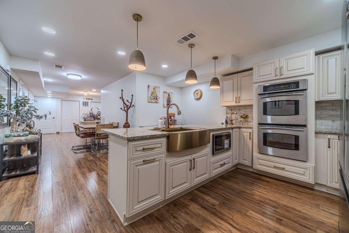 4100 Springlake Circle Buford - 41