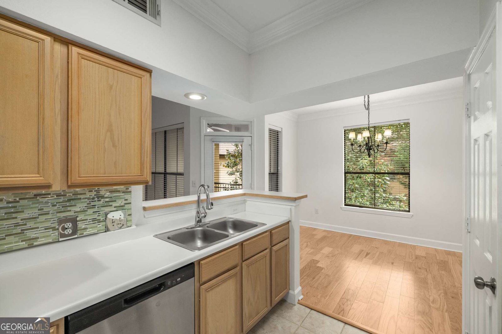 3777 Peachtree Road Atlanta - 11