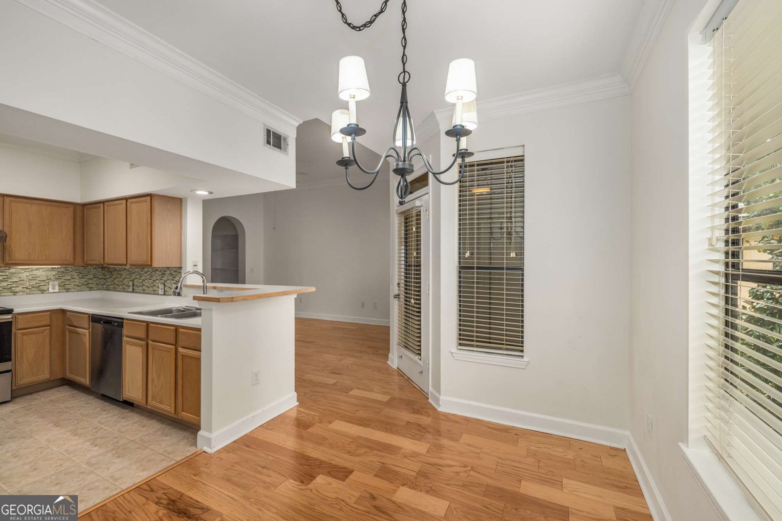 3777 Peachtree Road Atlanta - 7