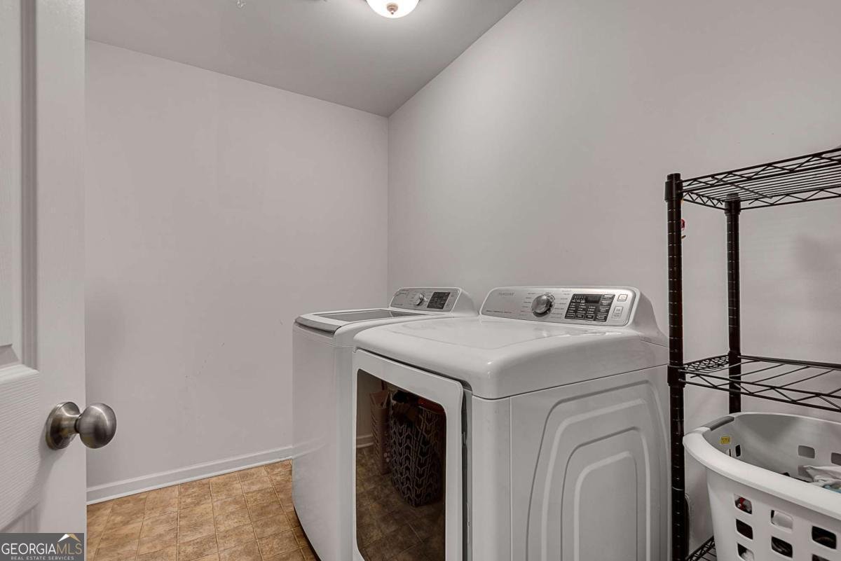 5437 Blossom Brook Drive Sugar Hill - 33