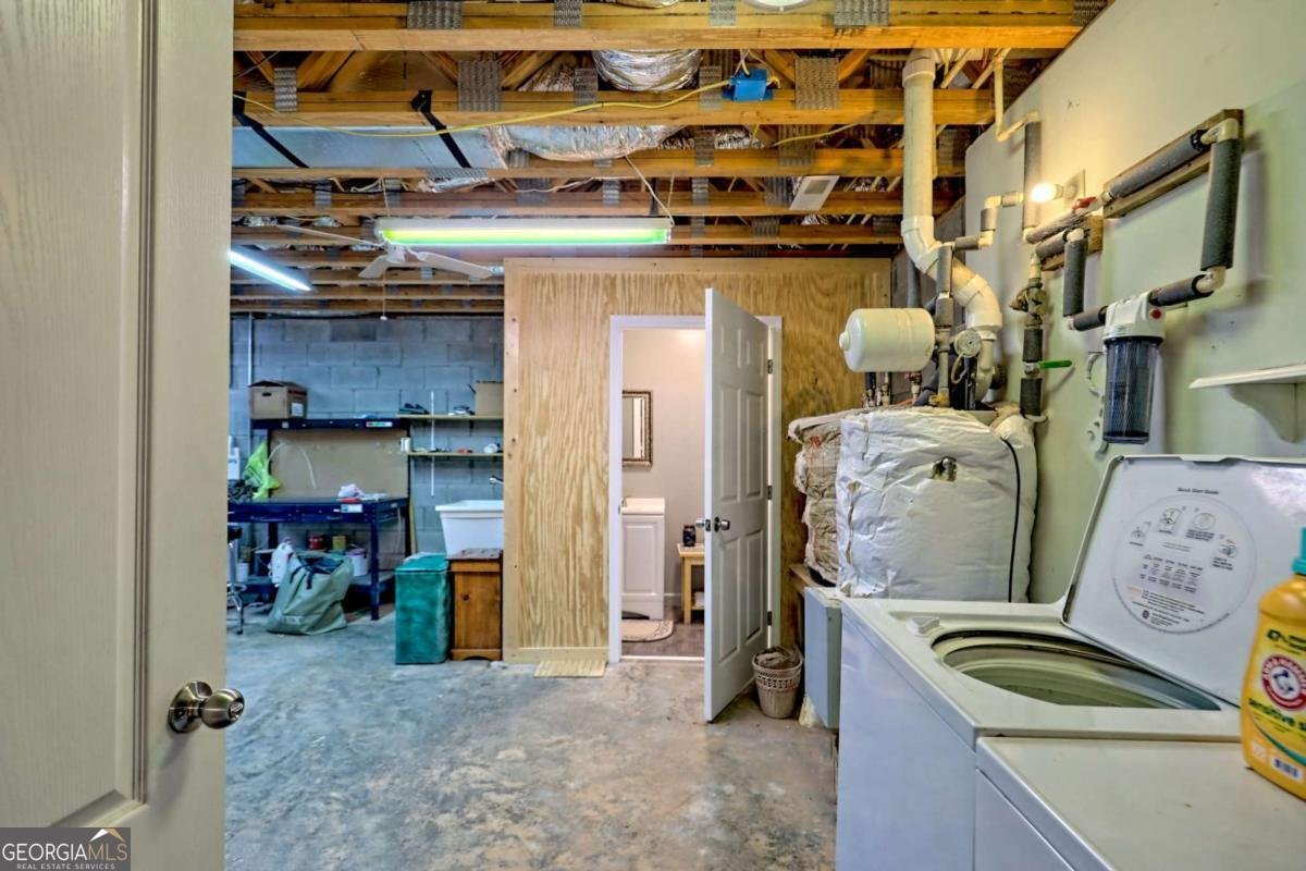 116 Wildwood Road Young Harris - 37