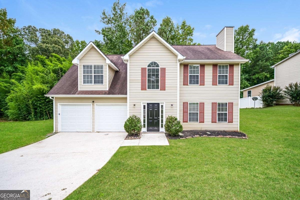 4530 Talon Way Douglasville - 1