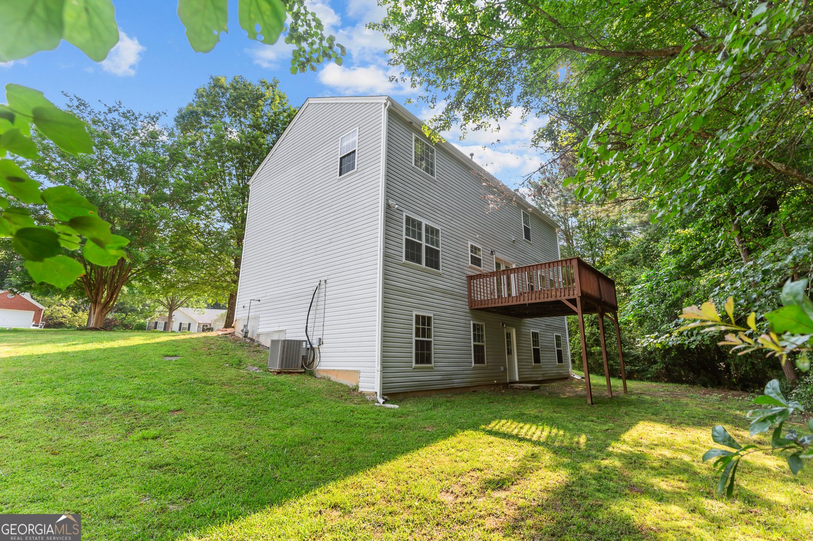 110 Slate Ridge Lane Loganville - 43