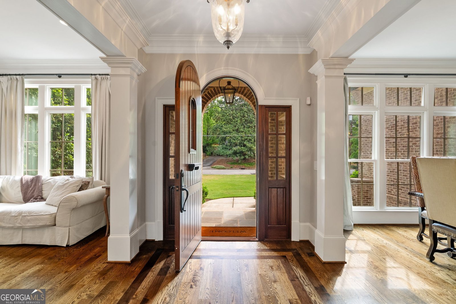 1740 Doncaster Drive Atlanta - 10