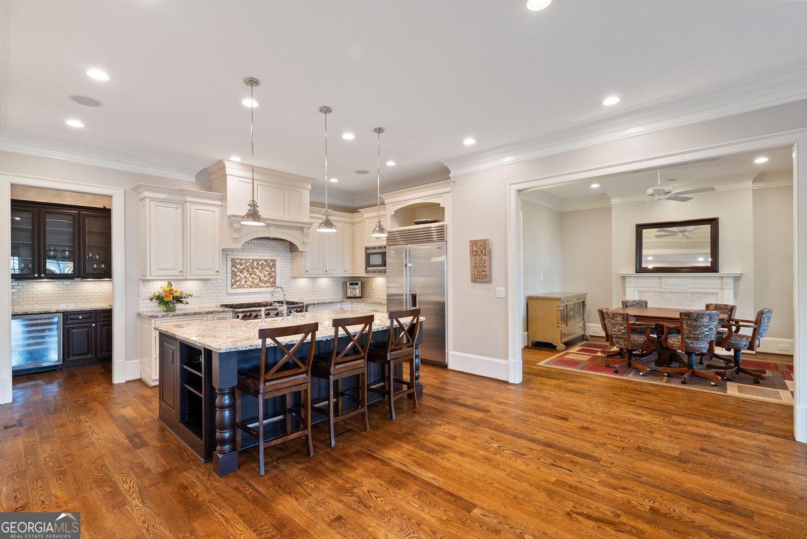 1740 Doncaster Drive Atlanta - 27