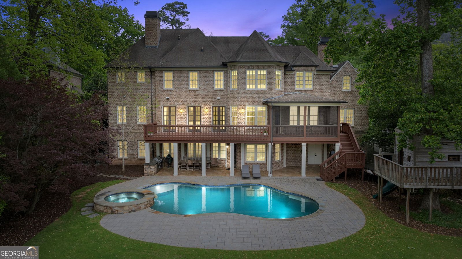 1740 Doncaster Drive Atlanta - 3
