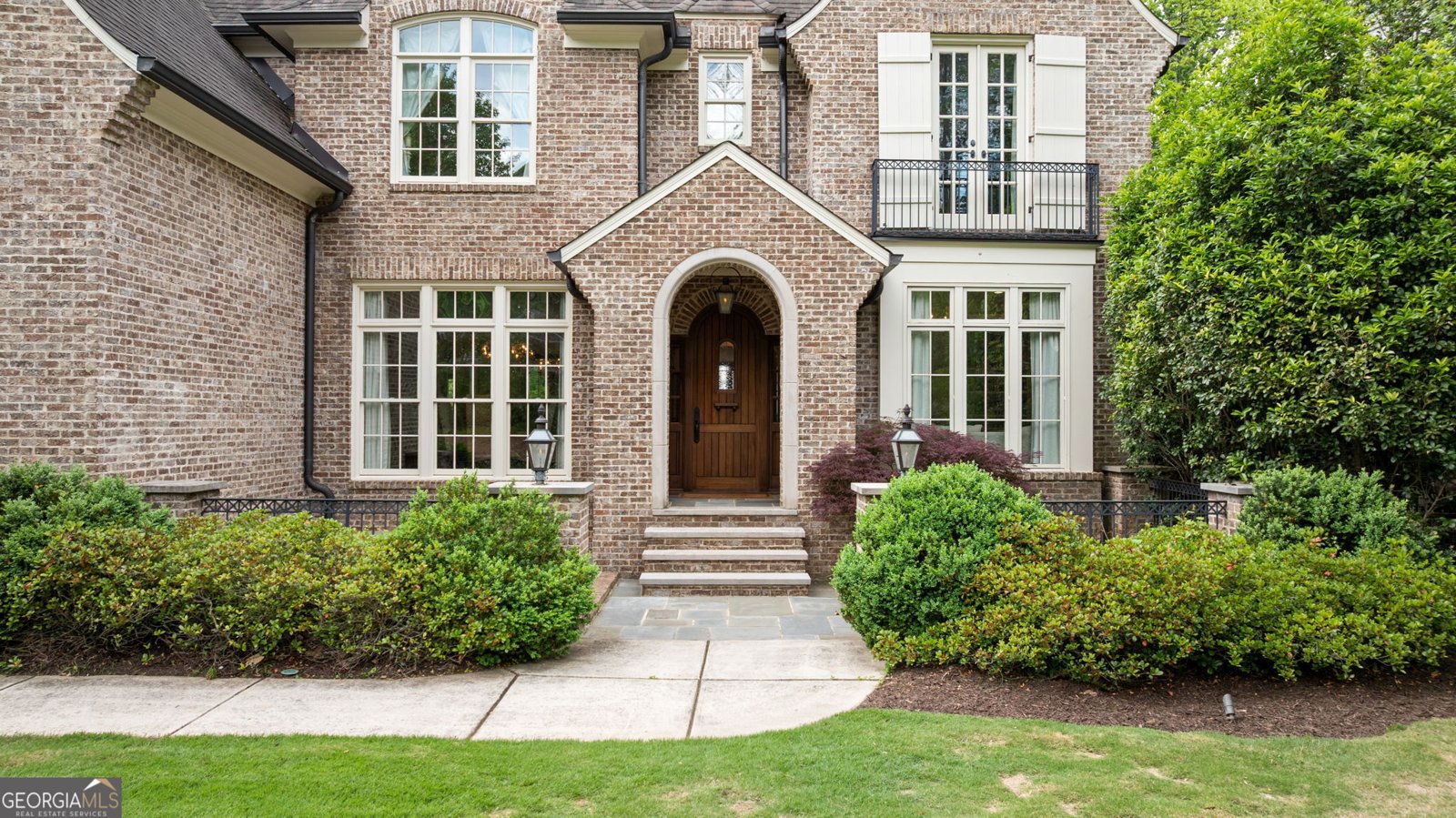 1740 Doncaster Drive Atlanta - 6