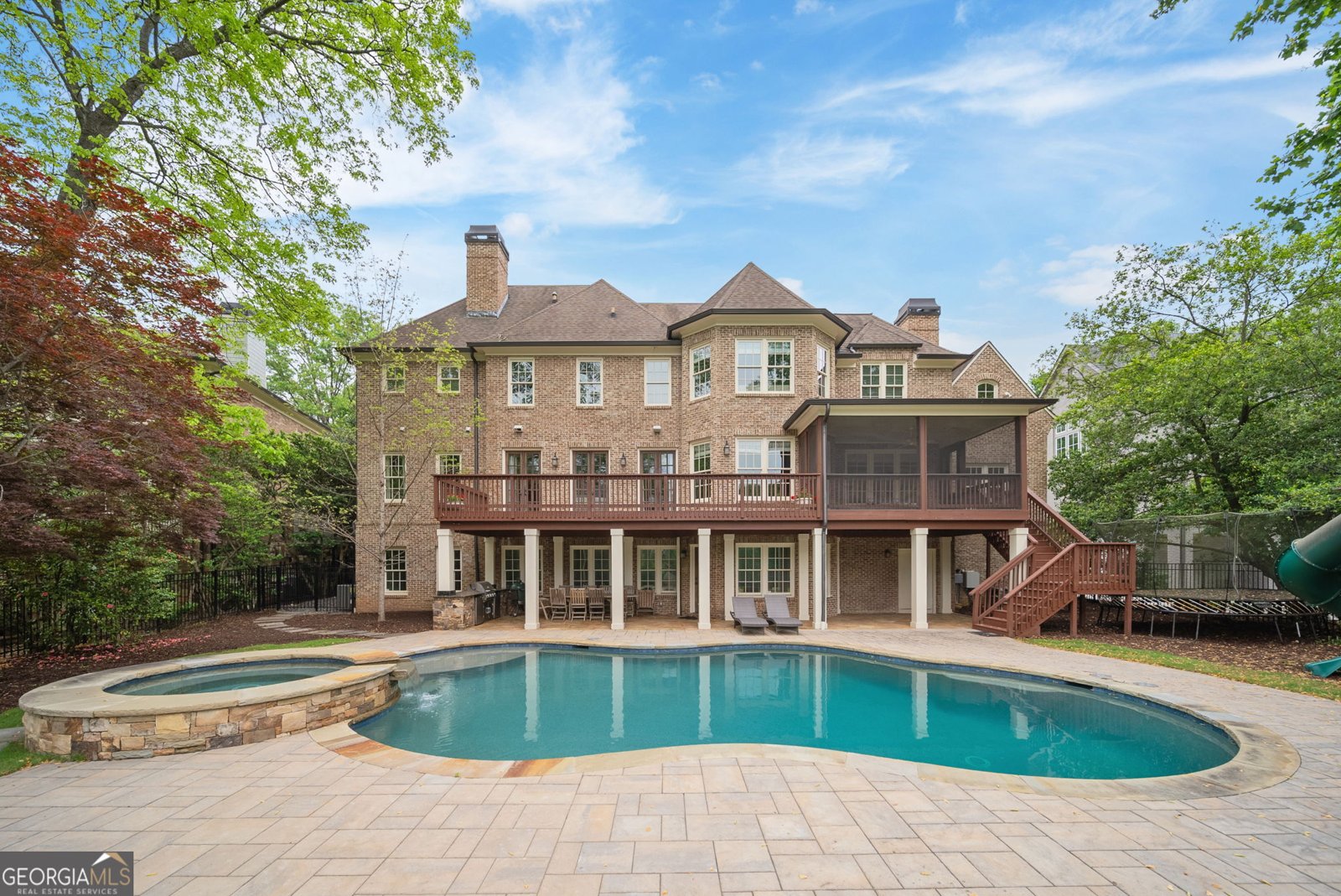 1740 Doncaster Drive Atlanta - 74