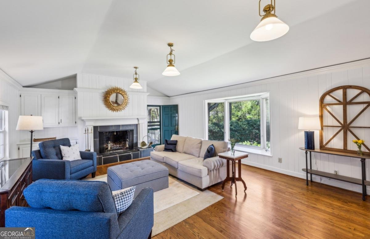 1664 Wesley Road Atlanta - 5