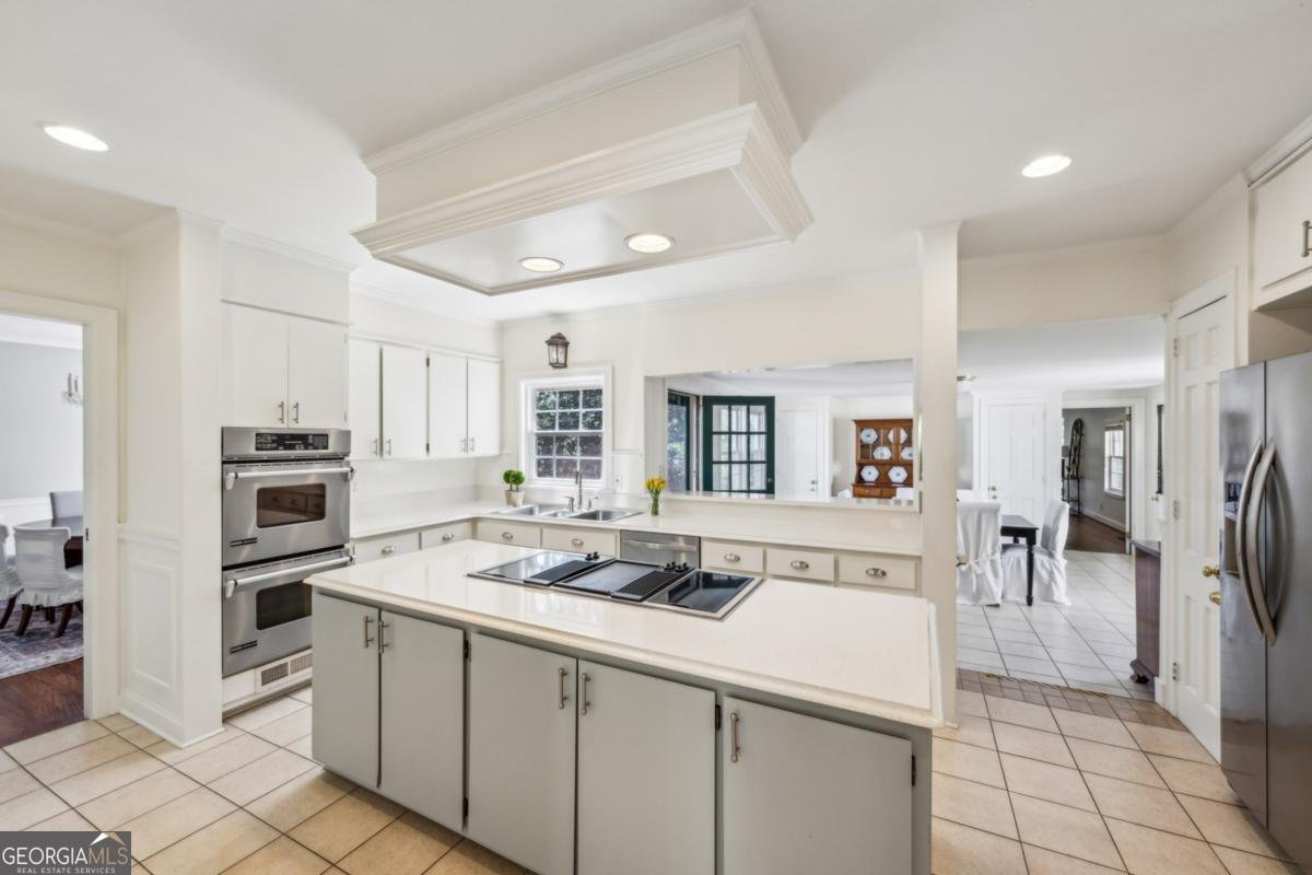 1664 Wesley Road Atlanta - 9