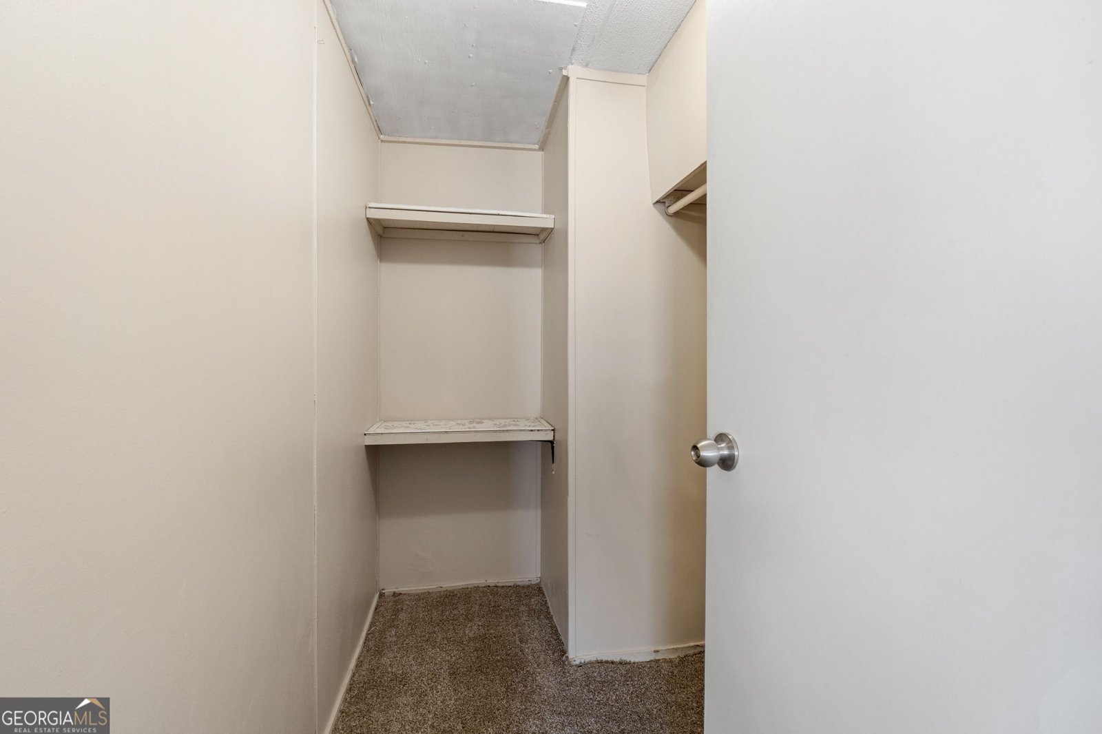 261 Lakeview Drive Locust Grove - 3