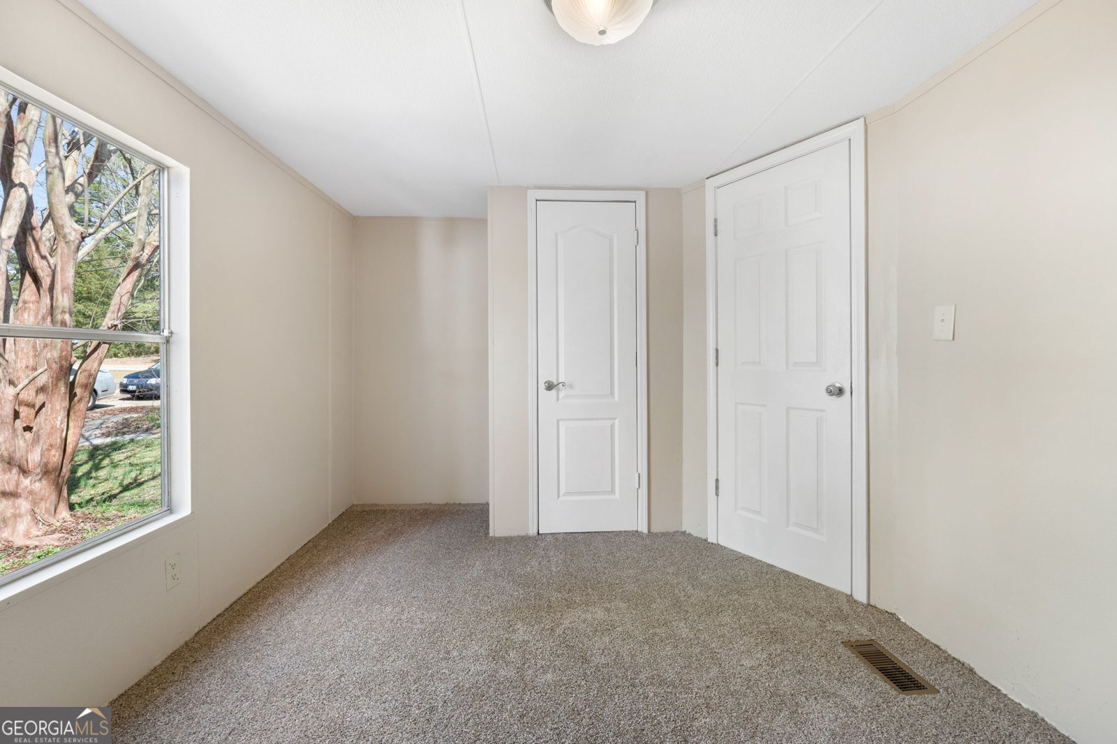 261 Lakeview Drive Locust Grove - 6