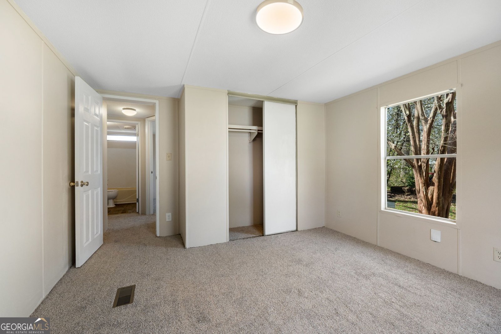 261 Lakeview Drive Locust Grove - 8