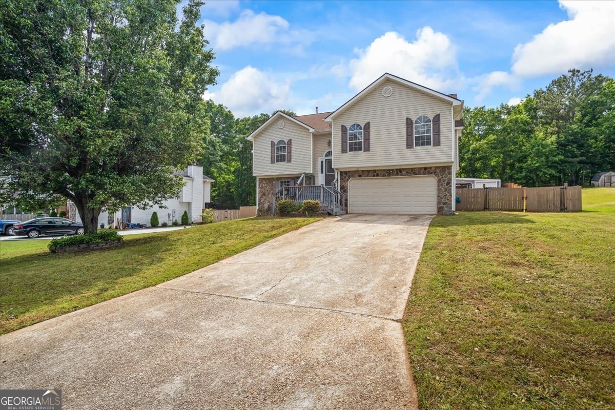 227 River Trace Court McDonough - 30