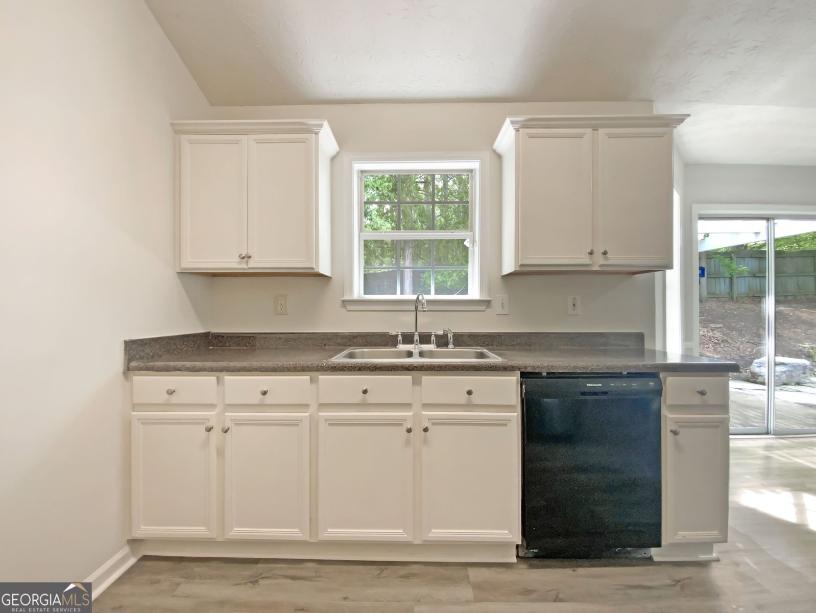 2012 Elm Grove Lane Hampton - 14