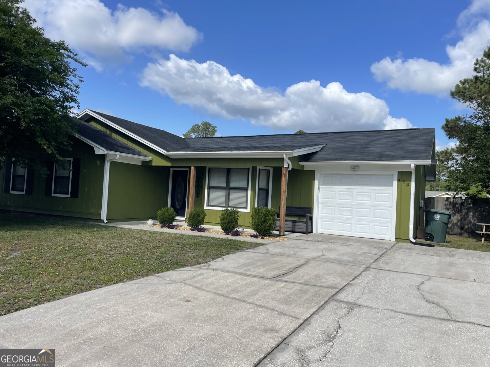 303 Dogwood Court Kingsland - 2
