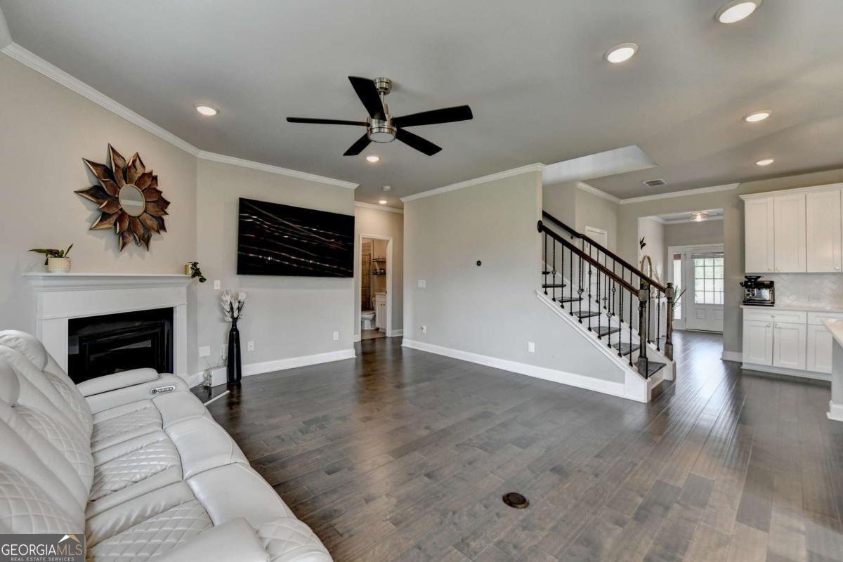 3985 FOXDALE Lane Cumming - 24