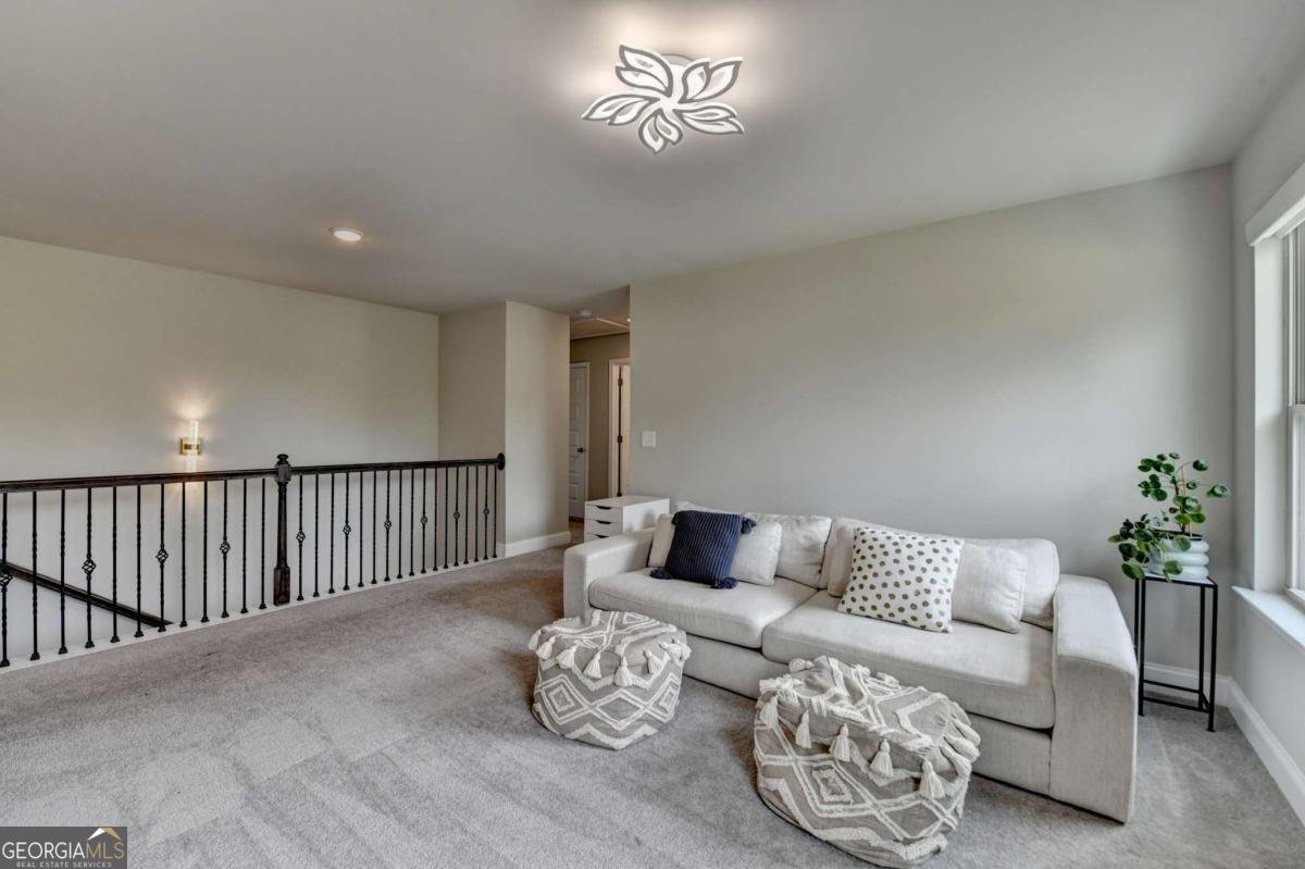 3985 FOXDALE Lane Cumming - 33