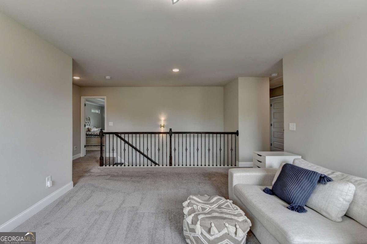 3985 FOXDALE Lane Cumming - 34