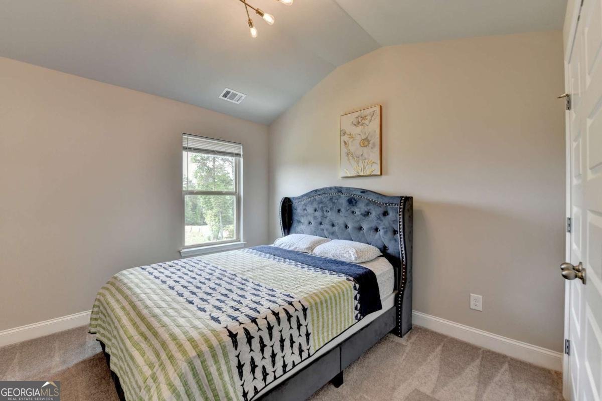 3985 FOXDALE Lane Cumming - 42