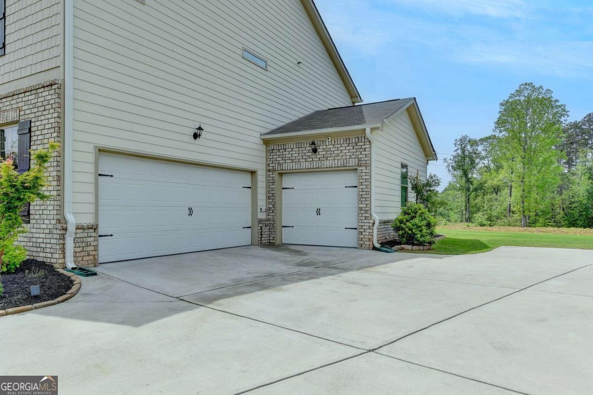 3985 FOXDALE Lane Cumming - 61