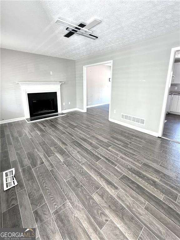 4872 Lewis Road Powder Springs - 2